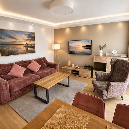 Tuz Nad Woda Apartman *